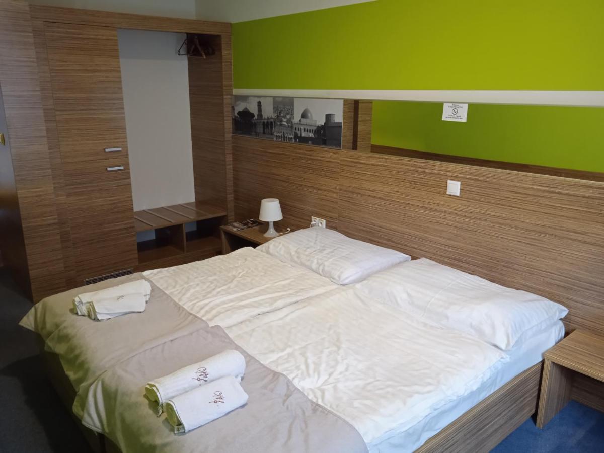 Hotelik Košice Exterior foto