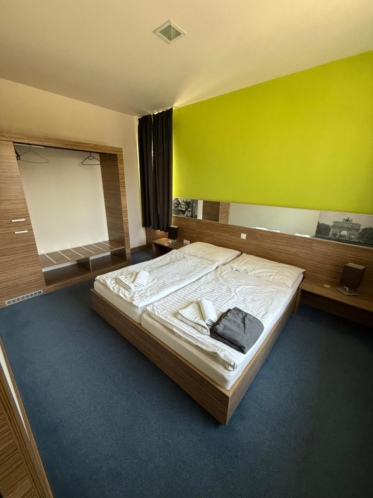 Hotelik Košice Exterior foto